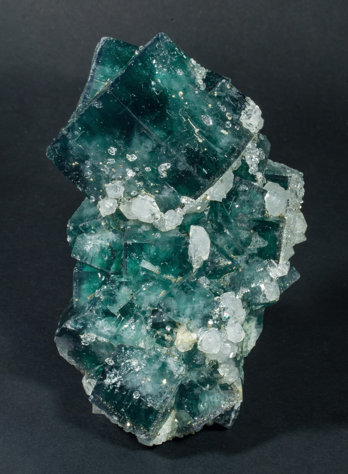 specimens/s_imagesCD1/Fluorite-MXF99CD1f2.jpg