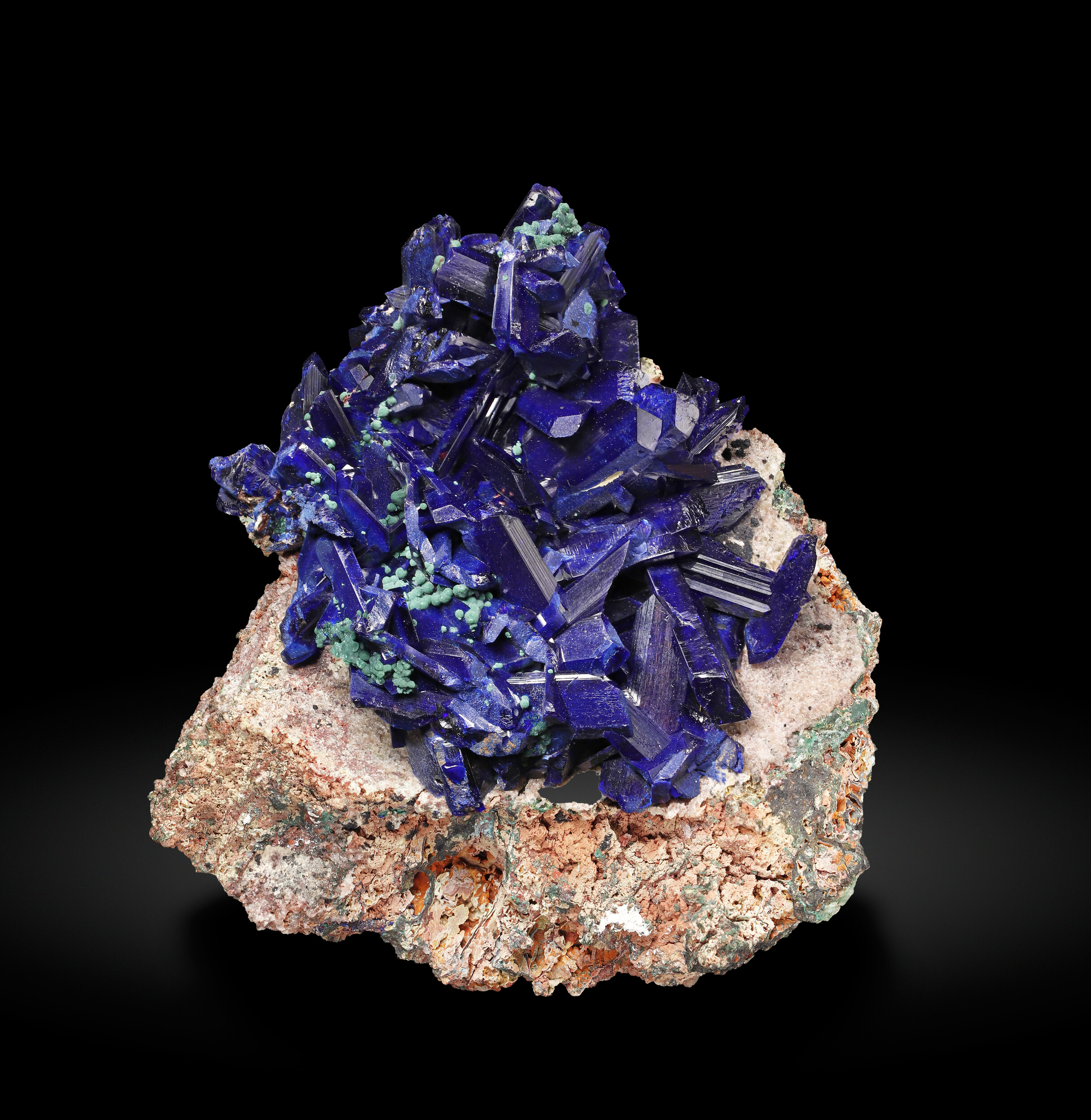 specimens/s_imagesCD2/Azurite-ELL28CD2_0542_f.jpg