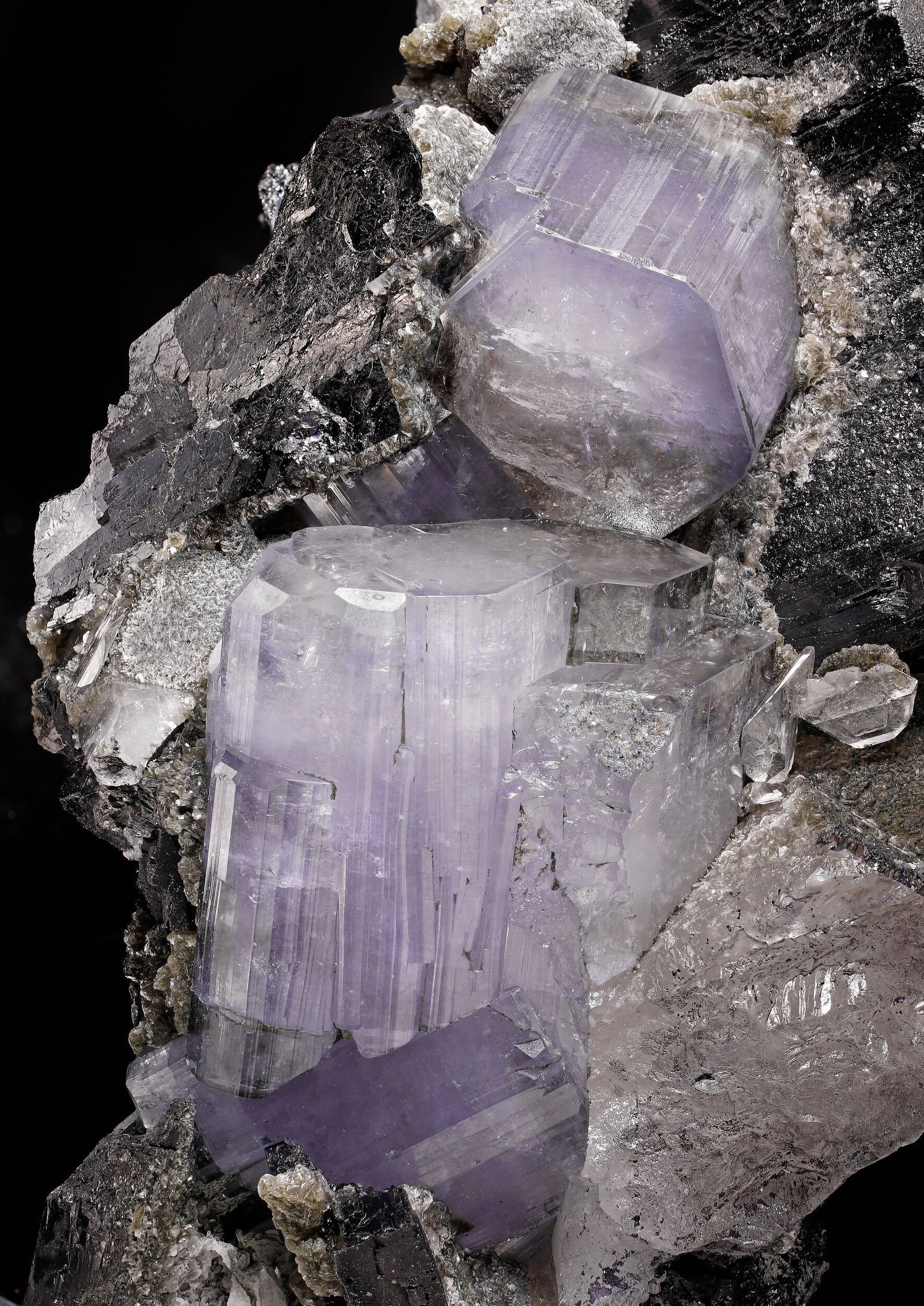 specimens/s_imagesCD2/Fluorapatite-WRM47CD2_0250_d.jpg