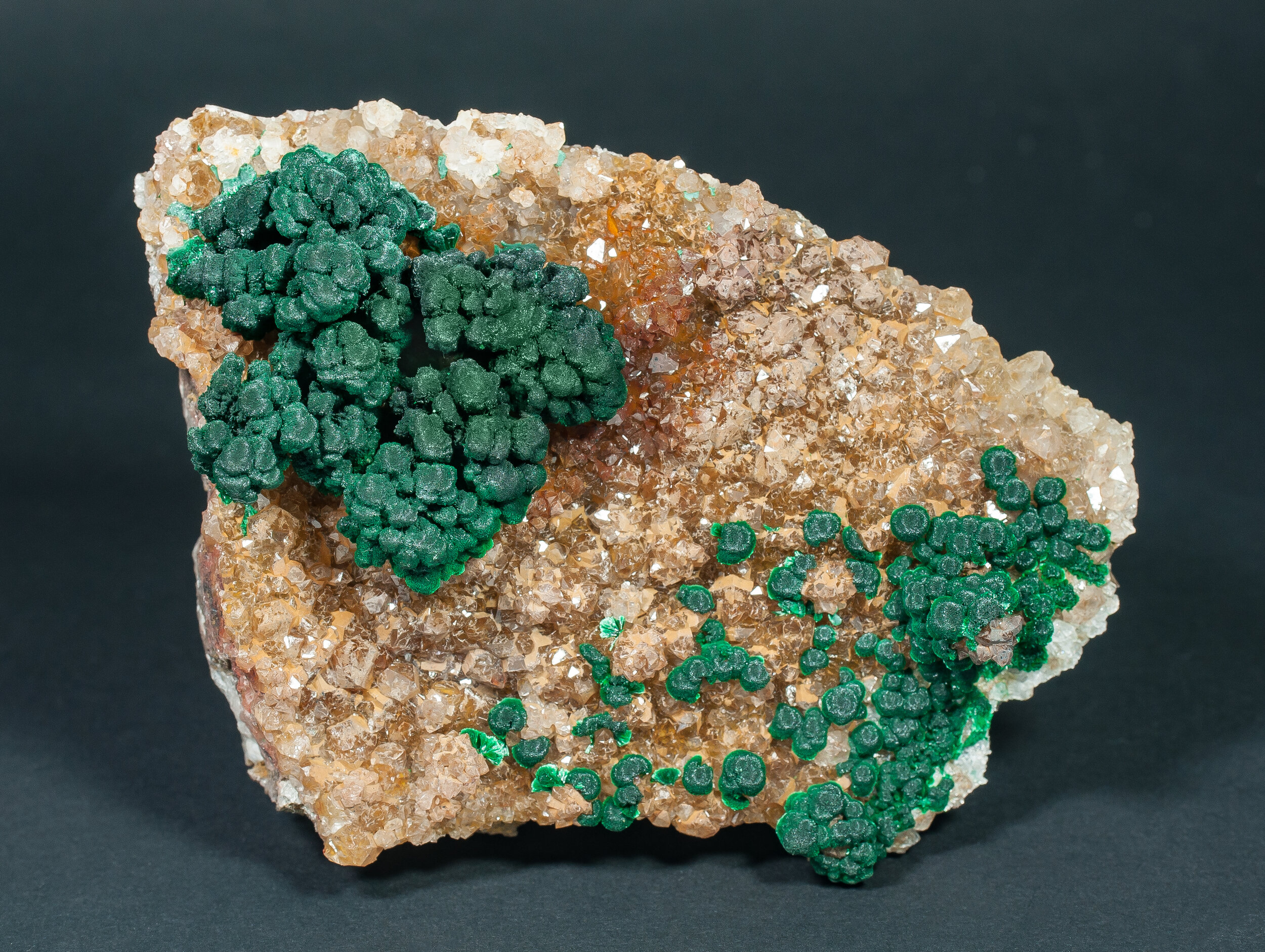 specimens/s_imagesCDD/Malachite-EXP66CDDf.jpg