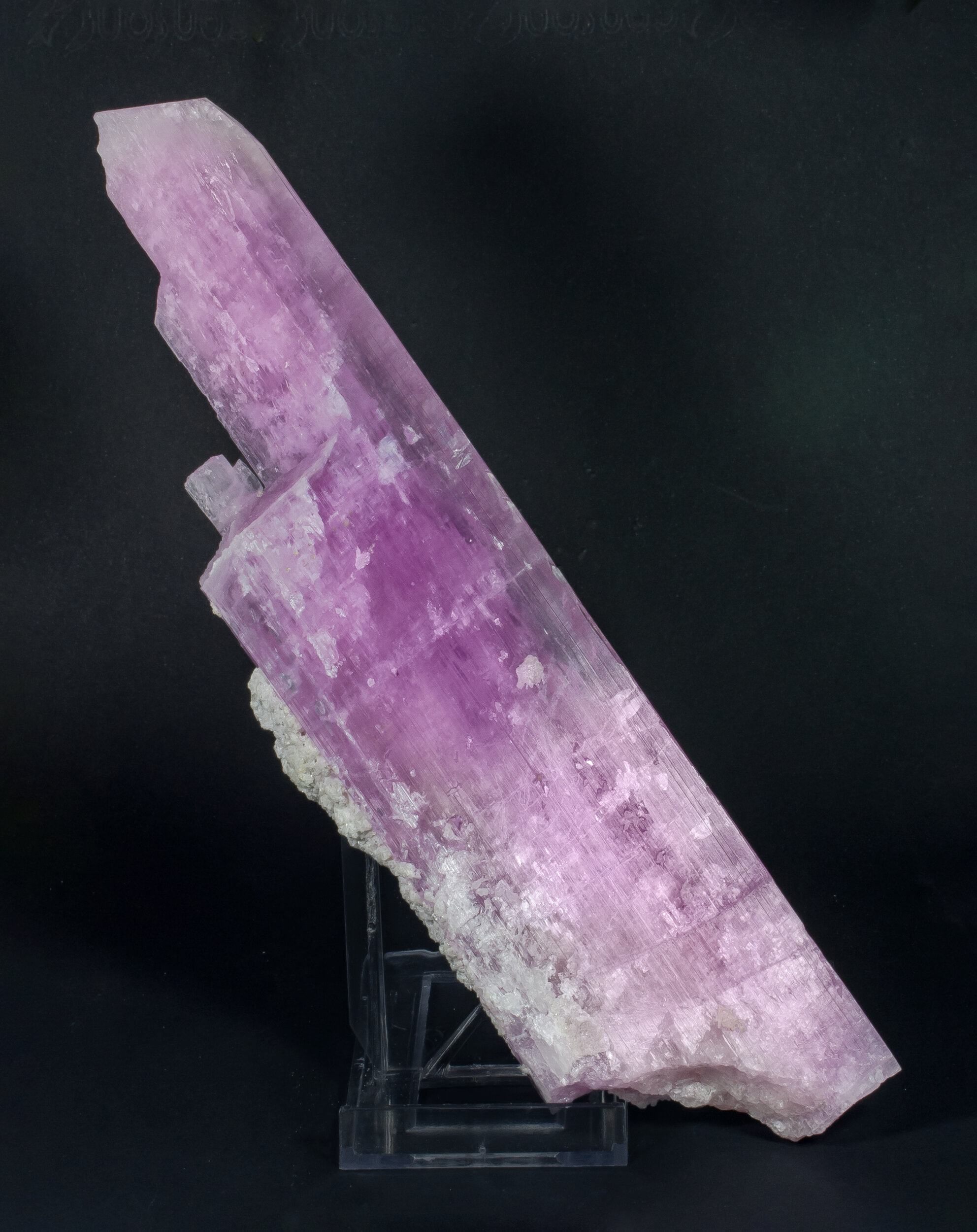 specimens/s_imagesCDD/Spodumene_kunzite-ELX97CDDr.jpg